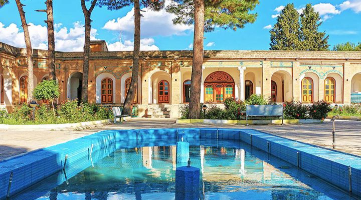 Vali Castle is one of the sightseeing places of Ilam