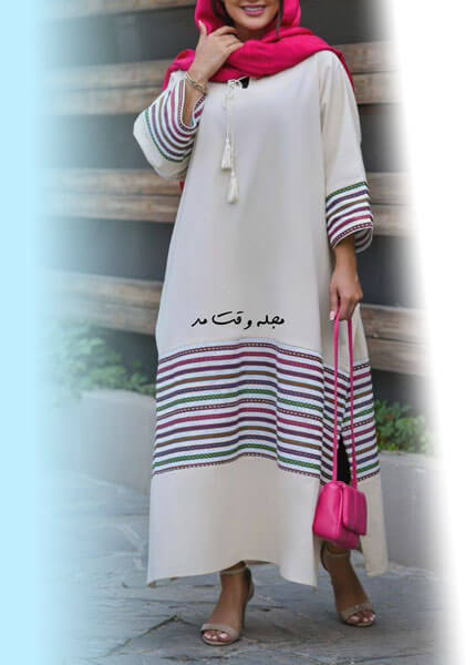 Women's spring fro coat in white color