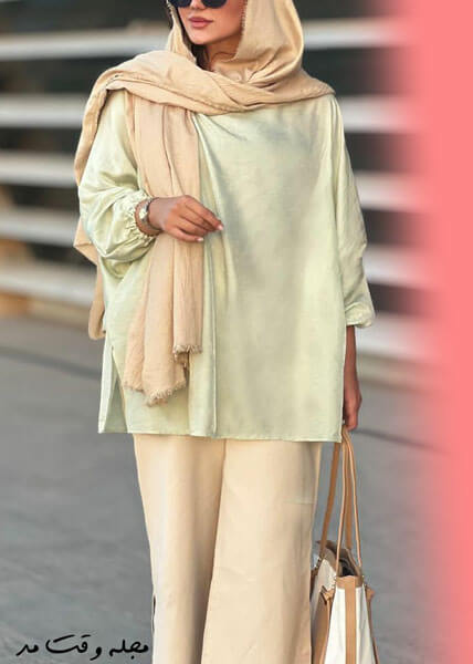 The latest model of closed fro coat for girls