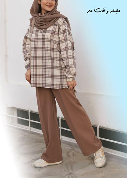 The kaftan male is closed in the fro