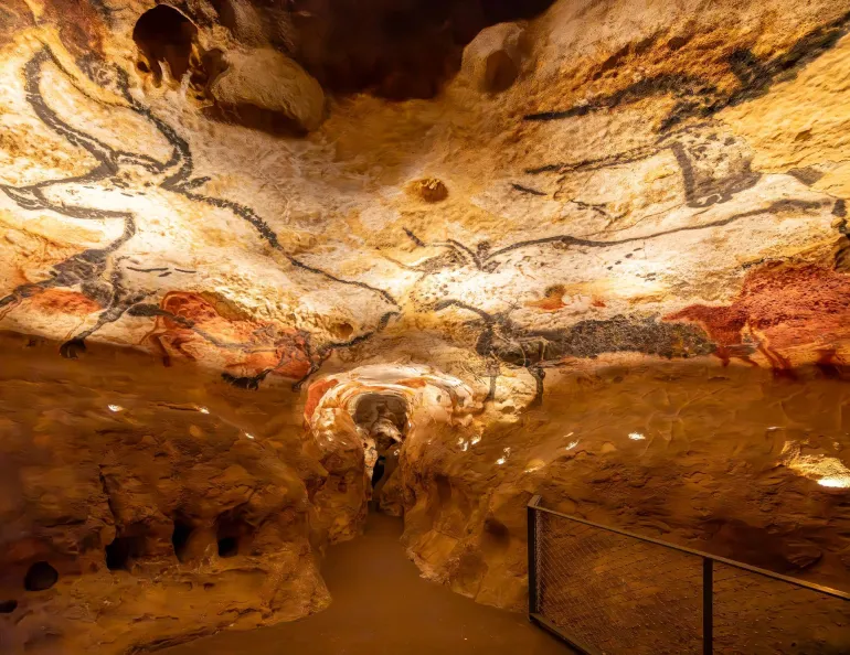 Lascaux Cave