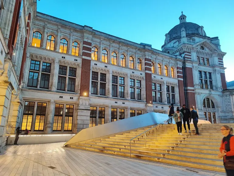 Victoria and Albert Museum