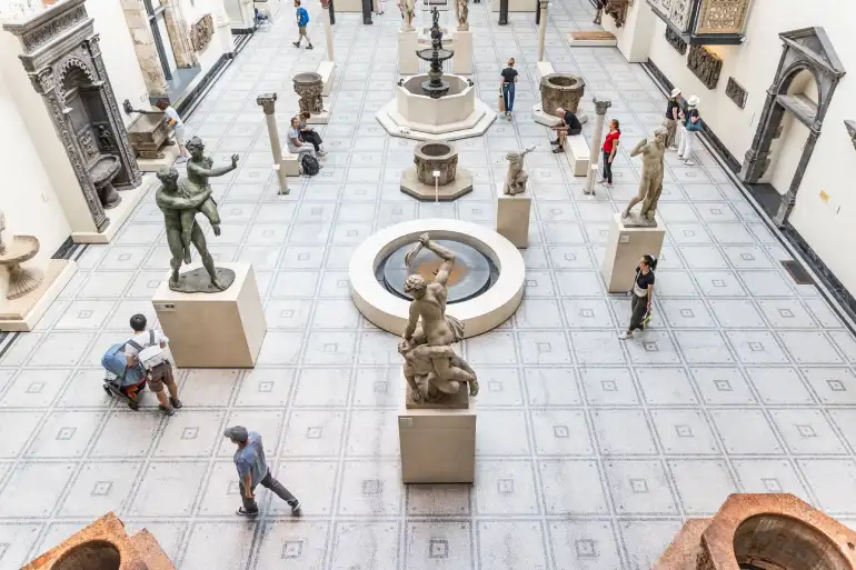 Victoria and Albert Museum