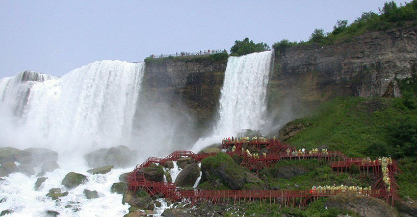 Where is Niagara Falls? Stunning nature that will leave you spellbound 10 Niagara Falls bridal veil
