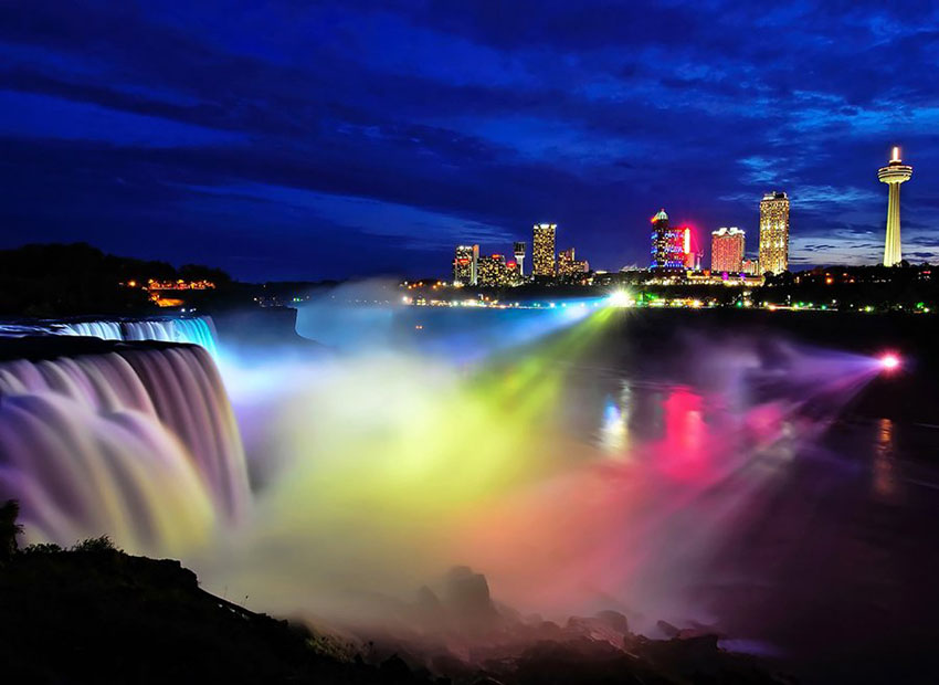 Where is Niagara Falls? Stunning nature that will leave you riveted 22 Niagara Falls at night