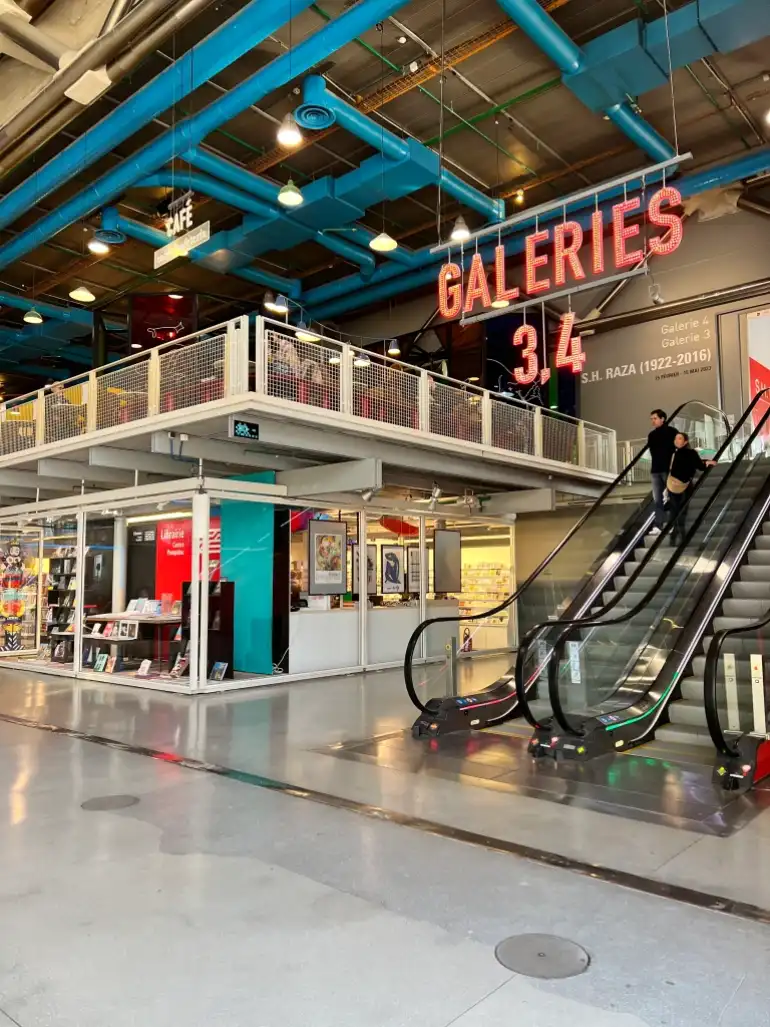 Ceer Georges Pompidou; The iersection of art, architecture and innovation in Paris 28 Georges Pompidou National Art and Culture Ceer