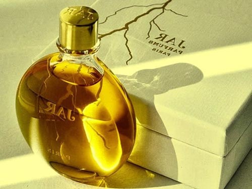 JAR Bolt of Lightning is the most expensive orieal floral fragrance.