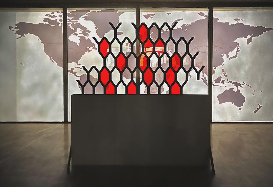 How to prese the works for the Patrinitcture exhibition
