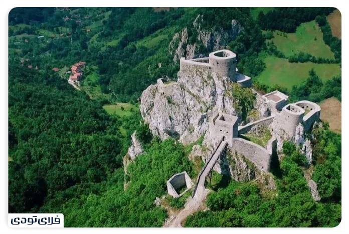 Babak Castle or Babak Khorramdin Fortress 
