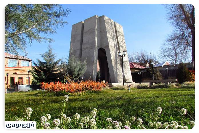 Ohadi Maraghei tomb