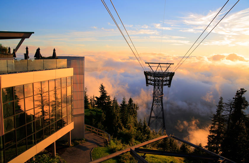 Grouse Mouain - Vancouver Attractions