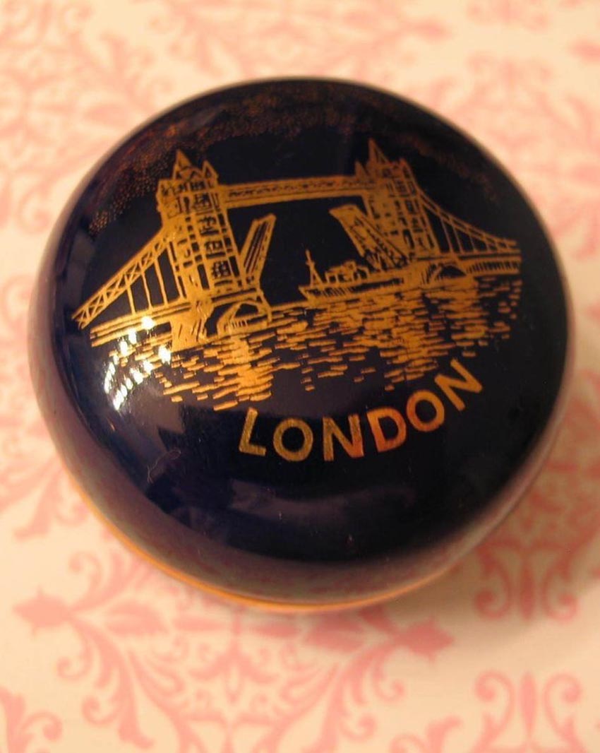 A complete list of the most attractive London souvenirs 6 Travel to London
