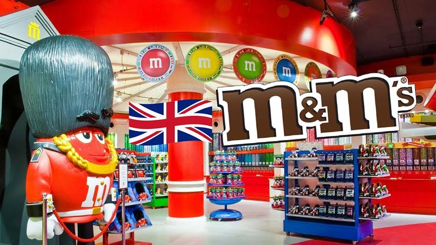 A complete list of the most attractive souvenirs of London 23 London souvenirs