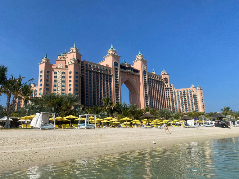 The best restauras of Atlais Hotel