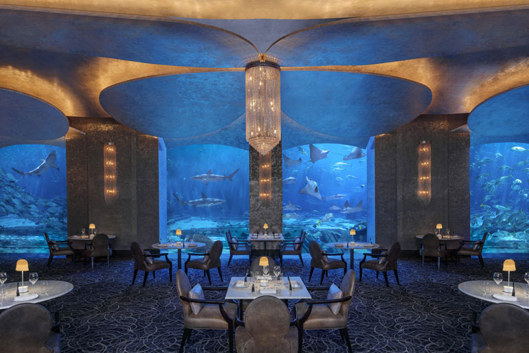 Atlais hotel restauras