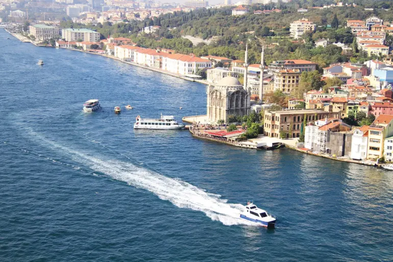 The best time to travel to the Bosphorus