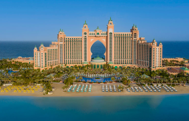 Atlantis hotel entertainment