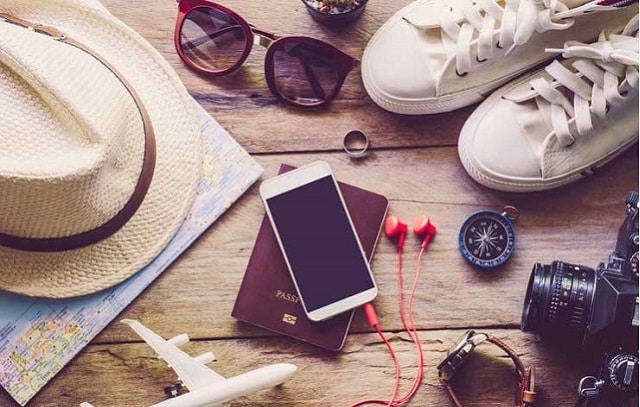 Preparing a checklist for travel Preparing a checklist for women's travel