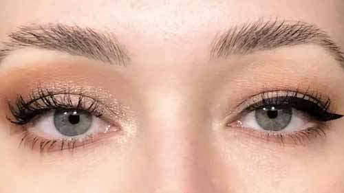 A simple girl's eyeliner model suitable for those who have droopy eyelids.