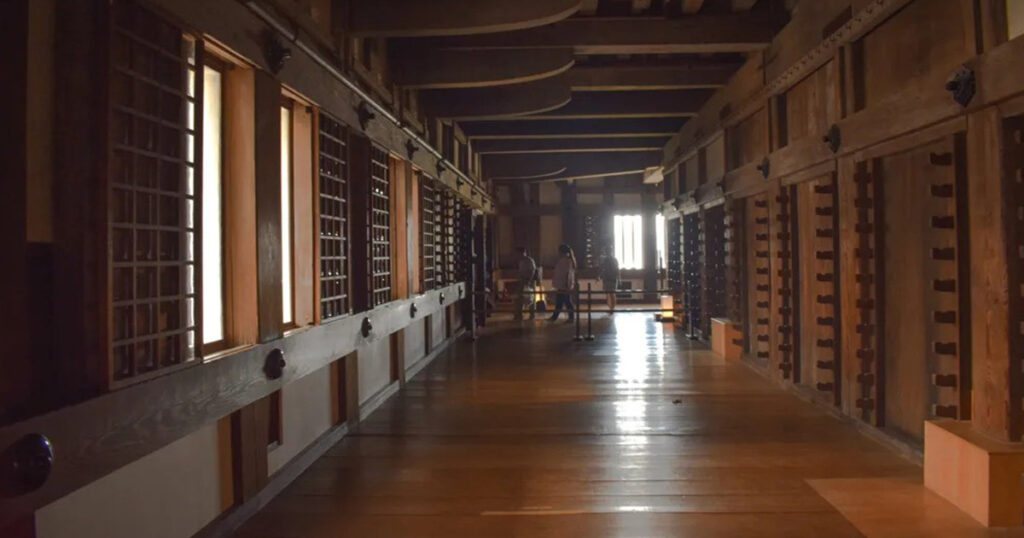 Corridors inside Osaka Castle 