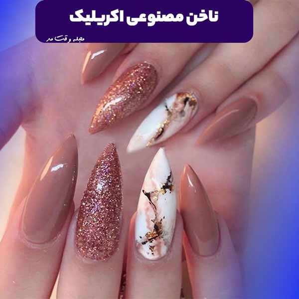 A model of simple and stylish acrylic artificial nails