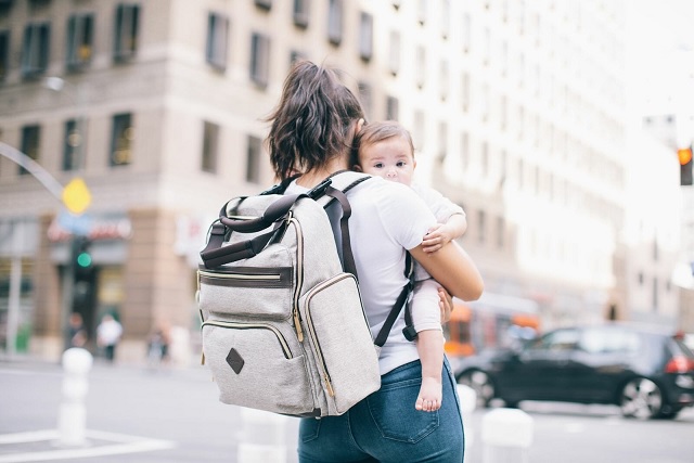 Don't forget the child's bag during Nowruz trips Don't forget the child's bag during Nowruz trips