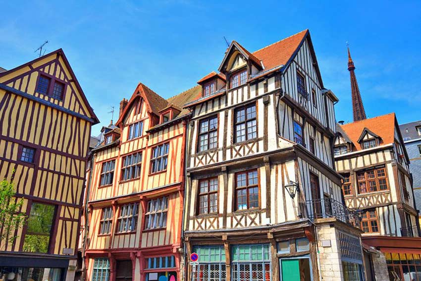 French tourist attractions