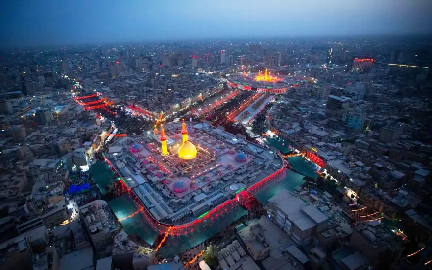   Shrine of Hazrat Abbas at night