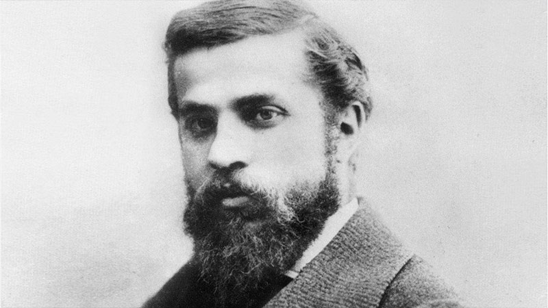 Who is Aoni Gaudi?