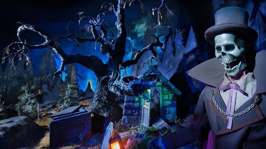 Disneyland Paris; Where magic becomes reality 6 Phaom Maneuver