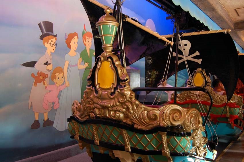 Disneyland Paris; Where magic becomes reality 12 Indiana Jones and the Temple of Pearl