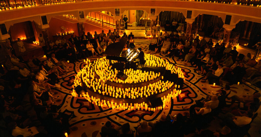 An image of candlelight, one of Dubai's eertainmes at night 