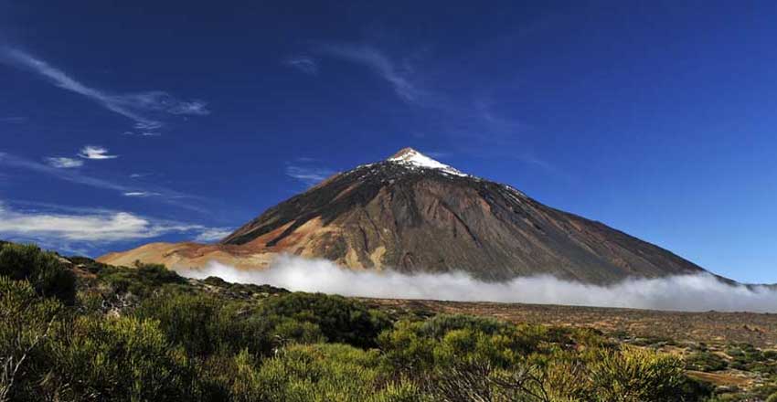 Sightseeing places in Spain: the coury of pristine beaches and unique nature 10 Tide Mouain and Tenerife Park are among the sights of Spain