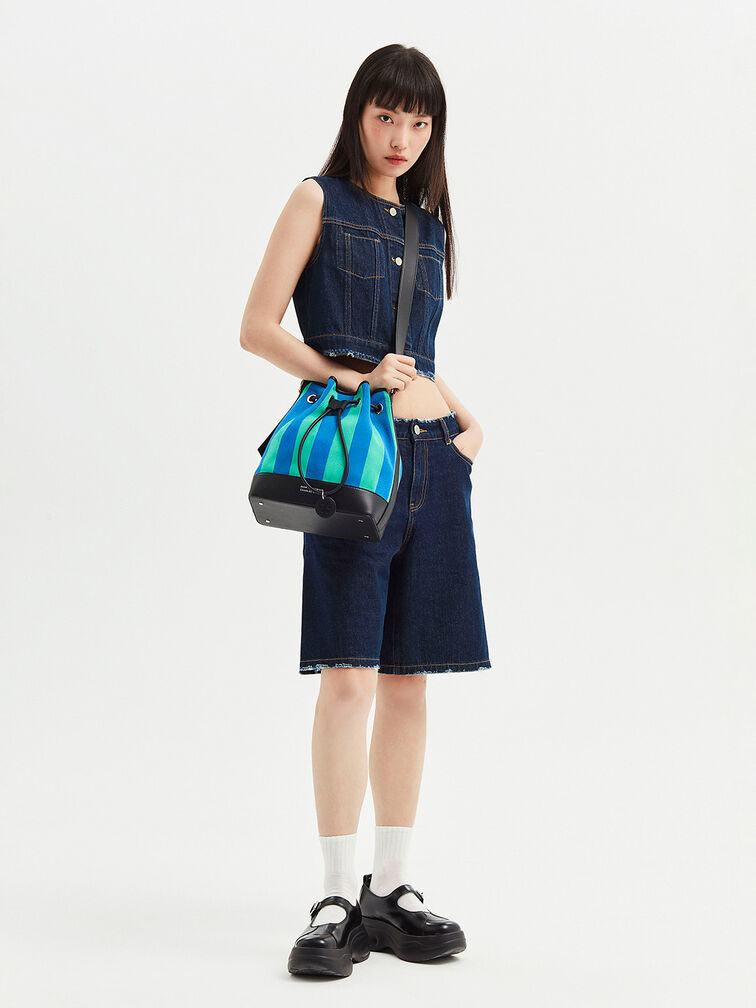 Flat Mary Jane shoes without heels