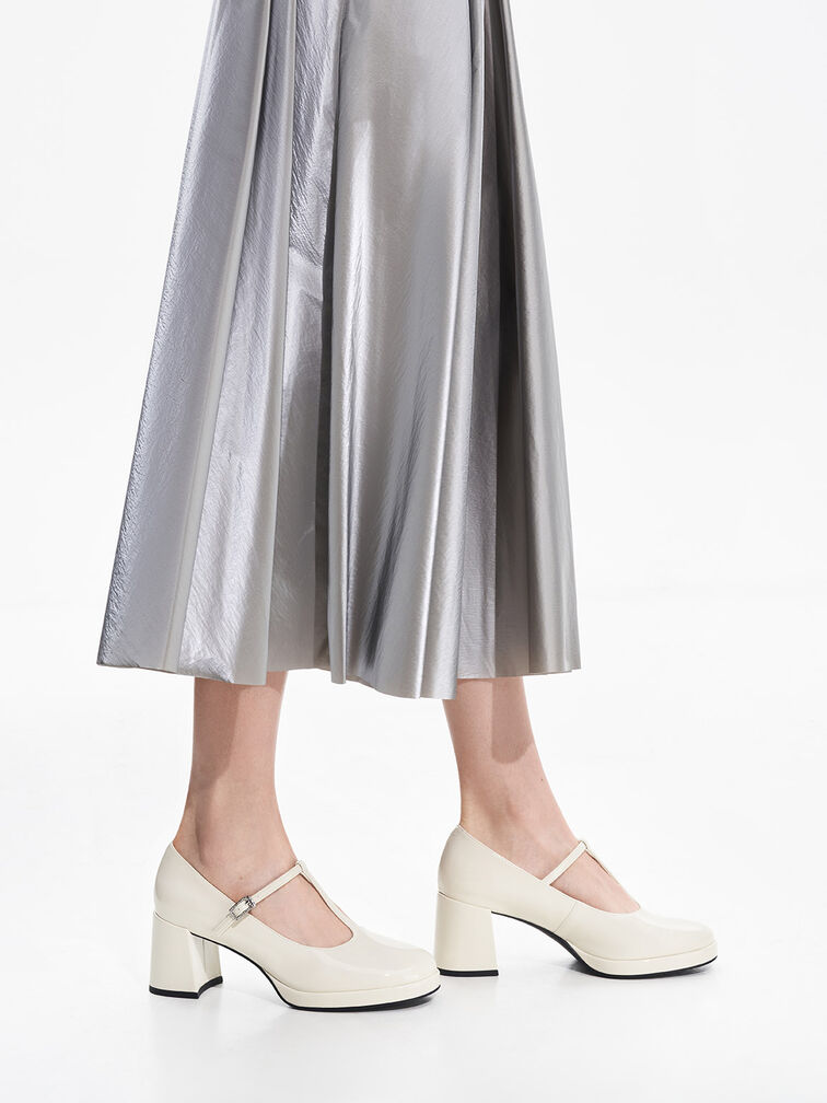 Heeled Mary Jane shoes