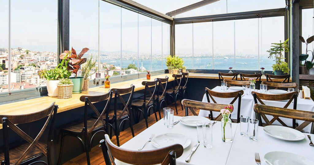 Leb-i Derya Restoran is among the most expensive restauras in Istanbul