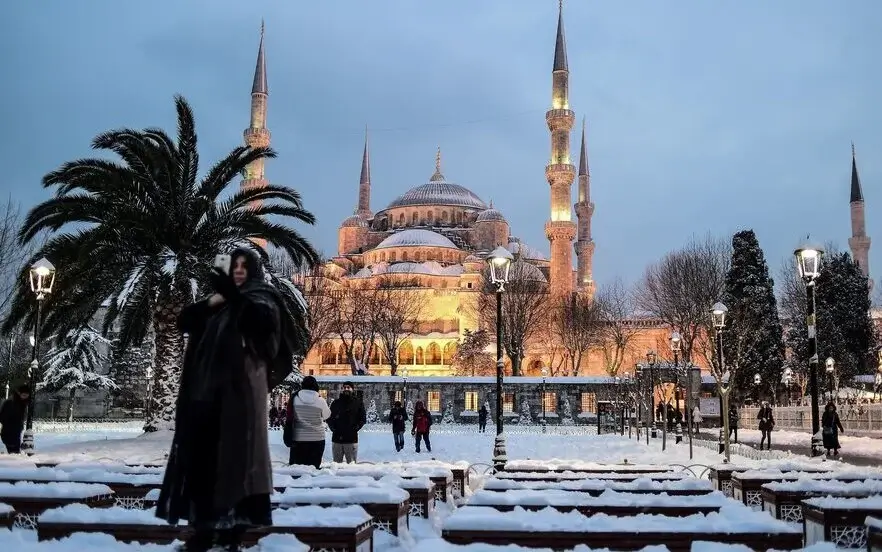 Travel to Istanbul in wier 