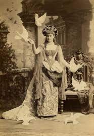 Alva Vanderbilt, New Money