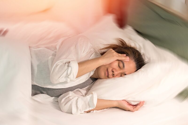 Causes of dizziness when sleeping on the side