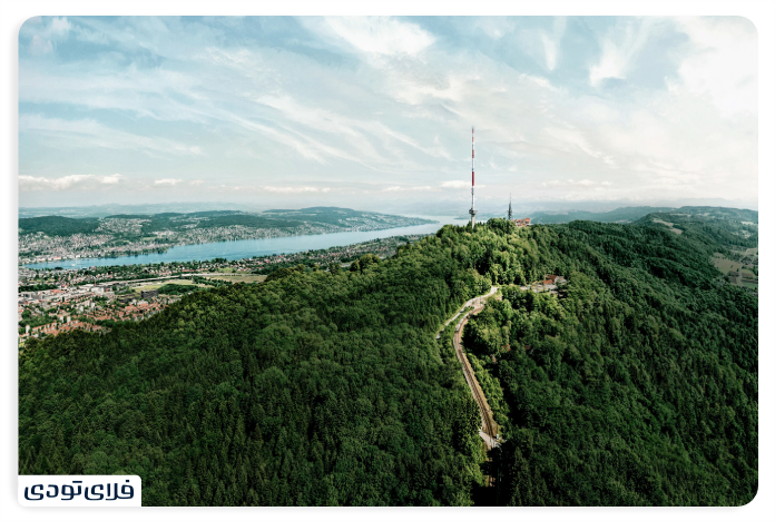 Hiking and biking in the Uetliberg mouain