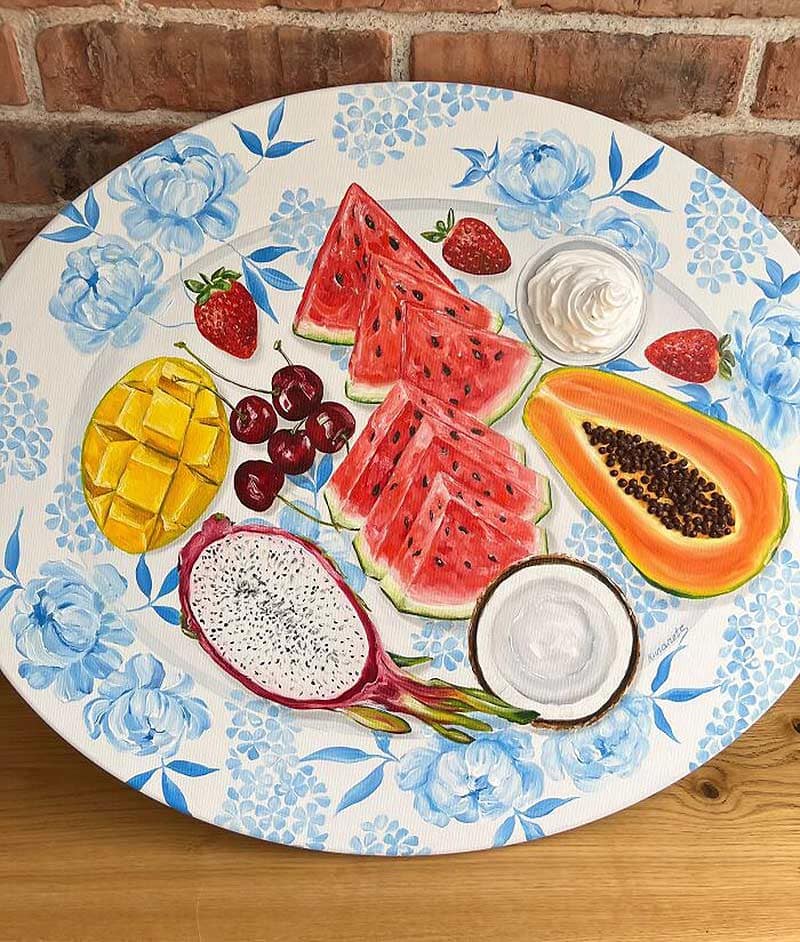 A variety of fruits paied on a plate