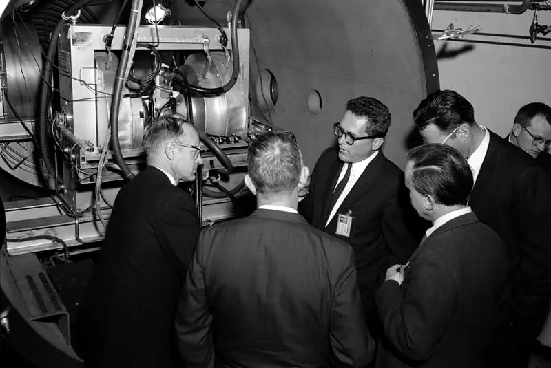 Old picture of NASA scieists, photo source: NASA, photographer: unknown