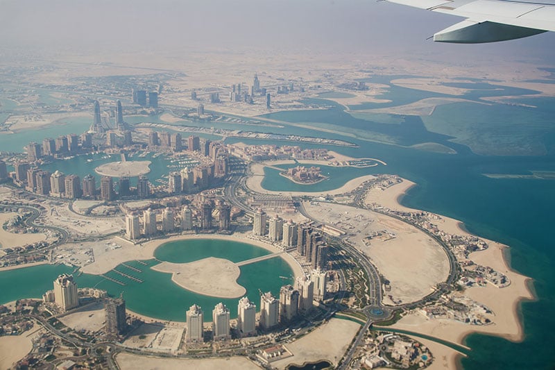 Flying over Doha, Qatar; Photo Source: Travel Age Ceral, Photographer: Hvoenok