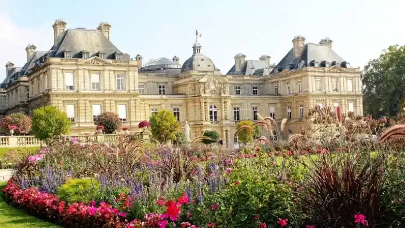 Tips for staying and having fun in Paris