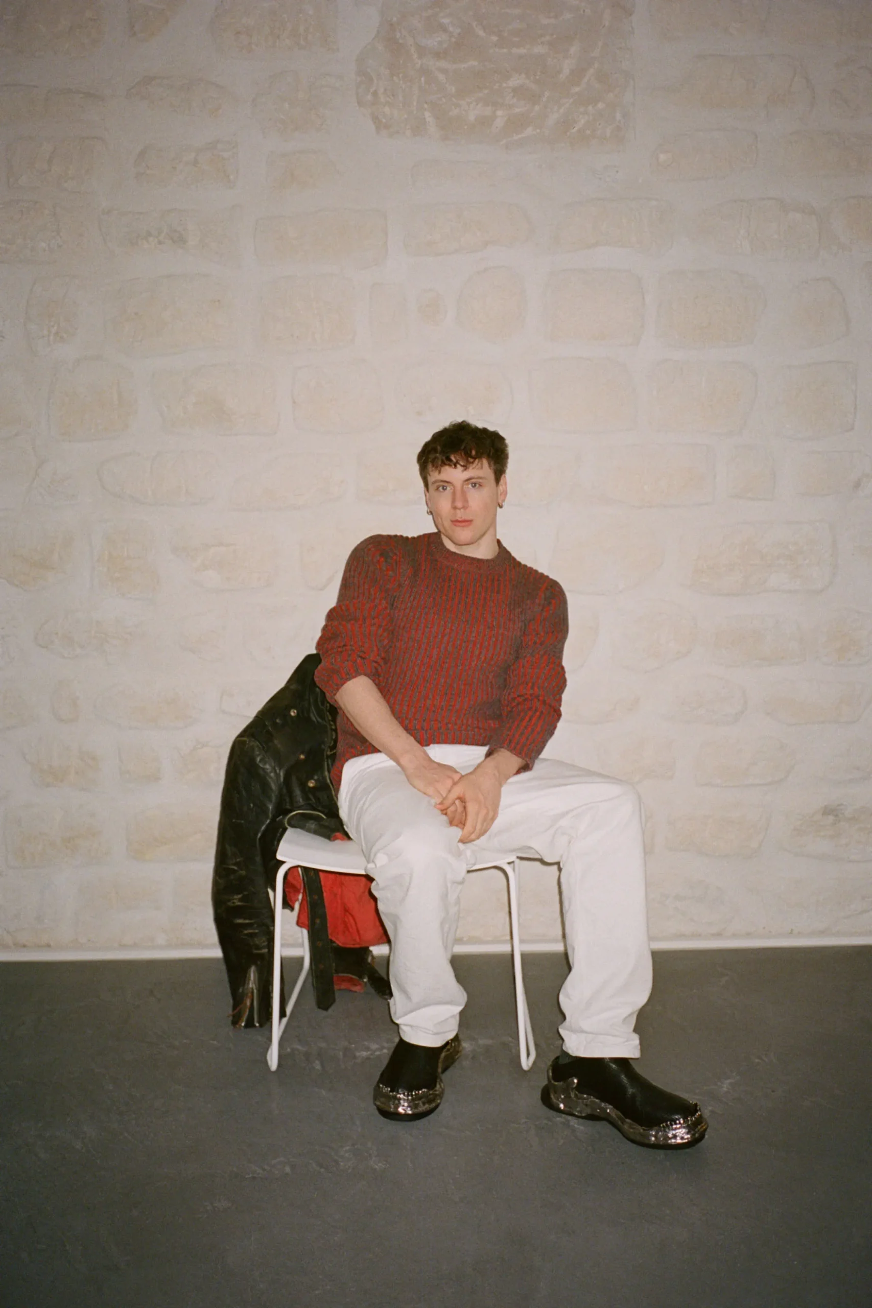 Alexander McQueen's curre creative director, Seá McGirr