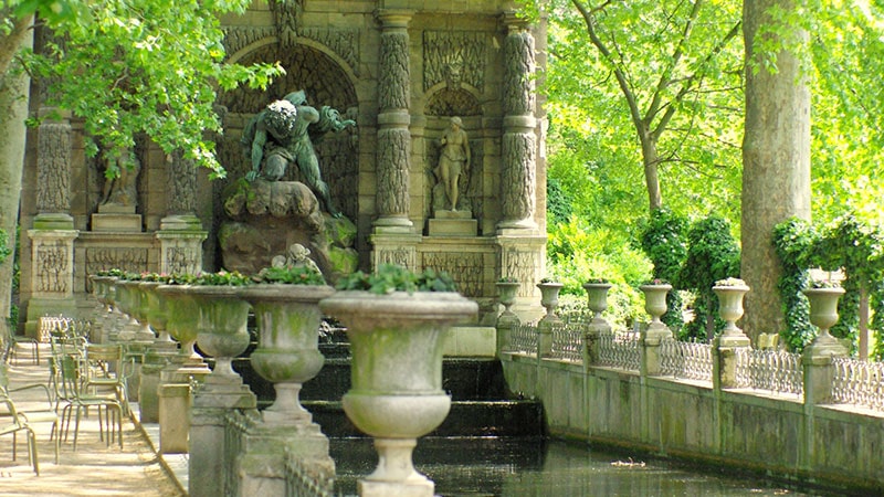 The famous fouain of Luxembourg Park