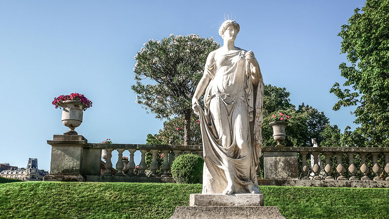 Other Luxembourg sculptures