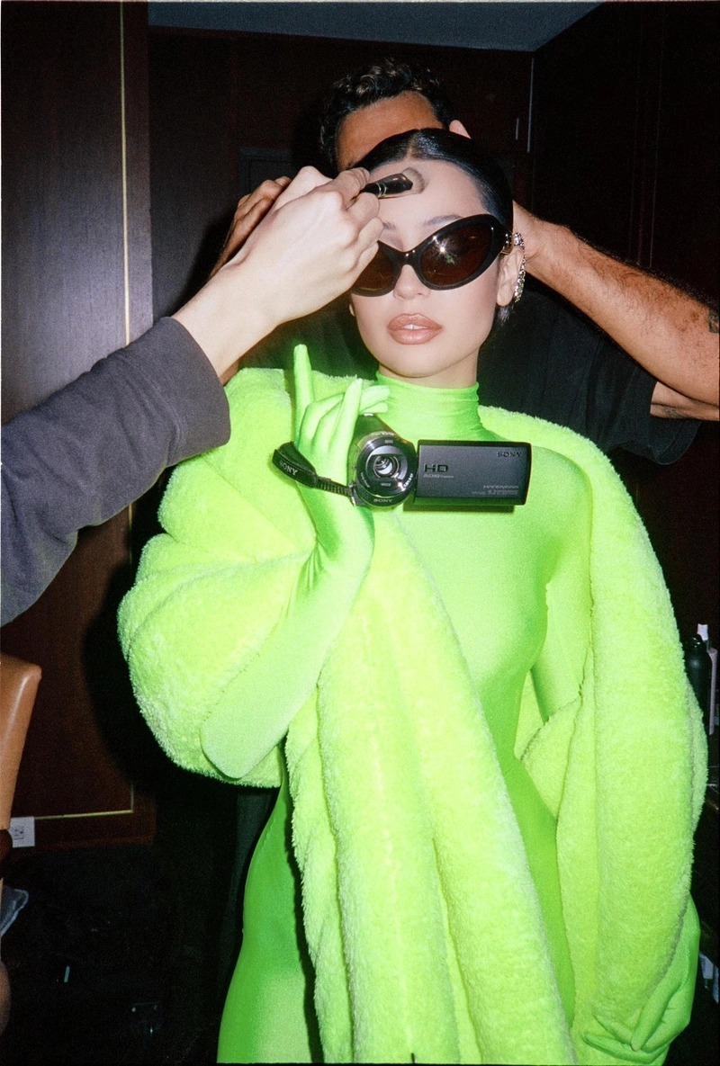 Brat Summer Trend Features How To Be A Brat?