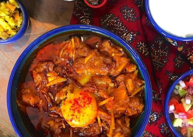 Ardabil ghee pie with photo