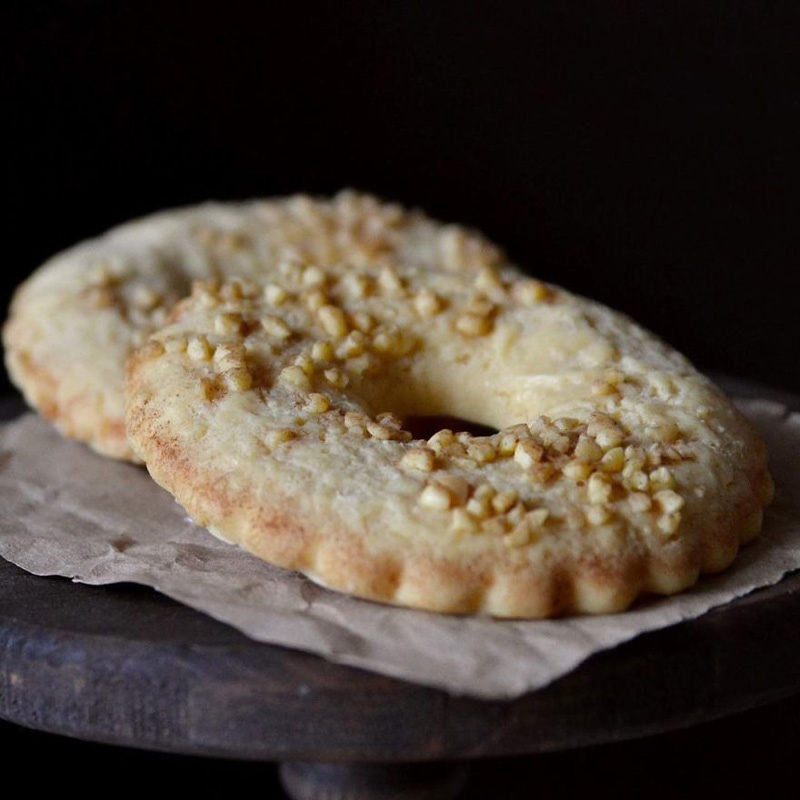 Soap in the form of biscuits